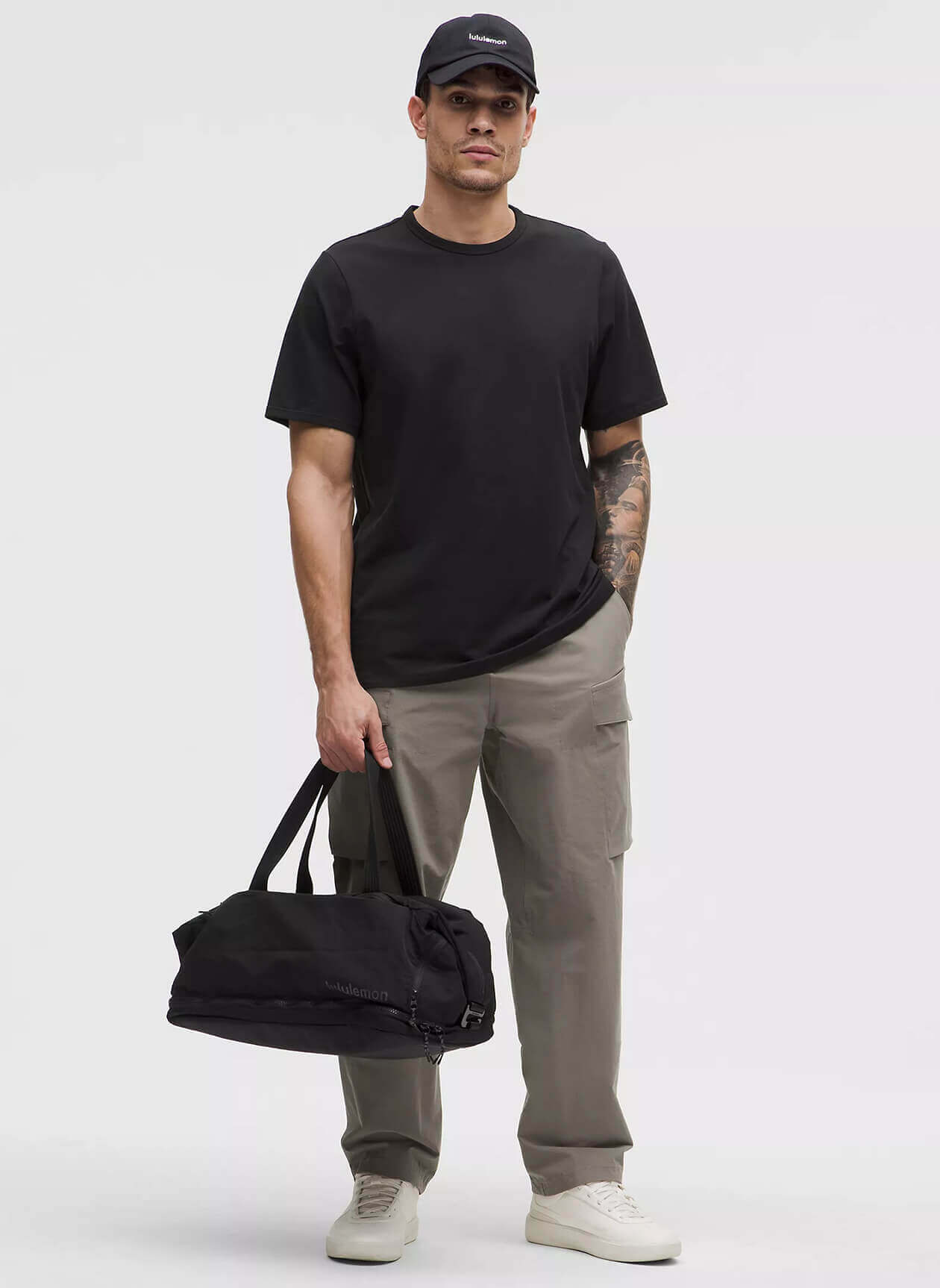 Lu-0503　ブラックTシャツ lululemon Black Men's Organic Cotton Classic-Fit T-Shirt